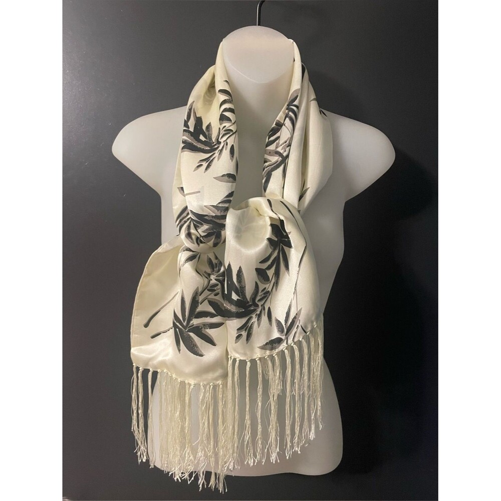 Vintage 100% Silk Bamboo Leaf Print Fringe Scarf Ivory Black Double Layered
